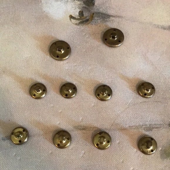Blazer Buttons - Picture 7 of 8